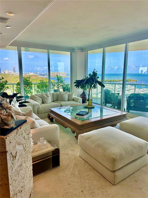 apt-1403-2645 S Bayshore Dr, Miami, FL, 33133-5409 | Card Image