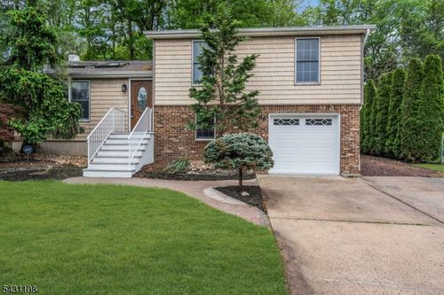 66 Dayton Rd, Jamesburg, NJ, 08831-1111 | Card Image