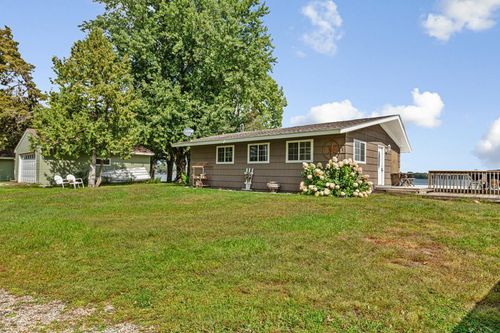 49279 Sportsmans Ln, Waterville, MN, 56096-4122 | Card Image