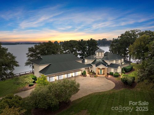 1890 Yacht Club Dr, Denver, NC, 28037-7603 | Card Image
