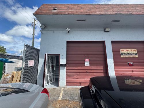 1yb-3056 S State Road 7, Miramar, FL, 33023-5285 | Card Image