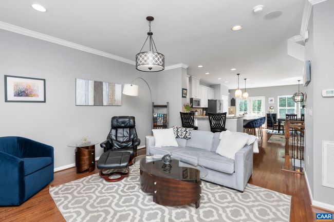 2014 Bethpage Ct, House attached with 4 bedrooms, 4 bathrooms and null parking in CHARLOTTESVILLE VA | Image 6