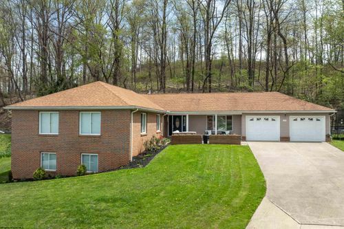 230 Poplar Dr, Morgantown, WV, 26505-2537 | Card Image