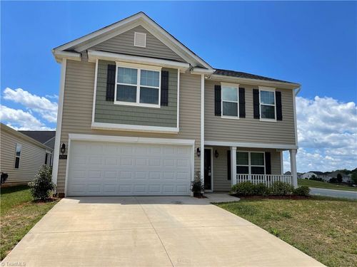6700 Olivia Way, Whitsett, NC, 27377-8798 | Card Image