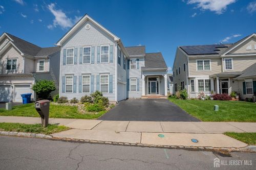 31 Hawthorn Dr, Plainsboro, NJ, 08536-1933 | Card Image
