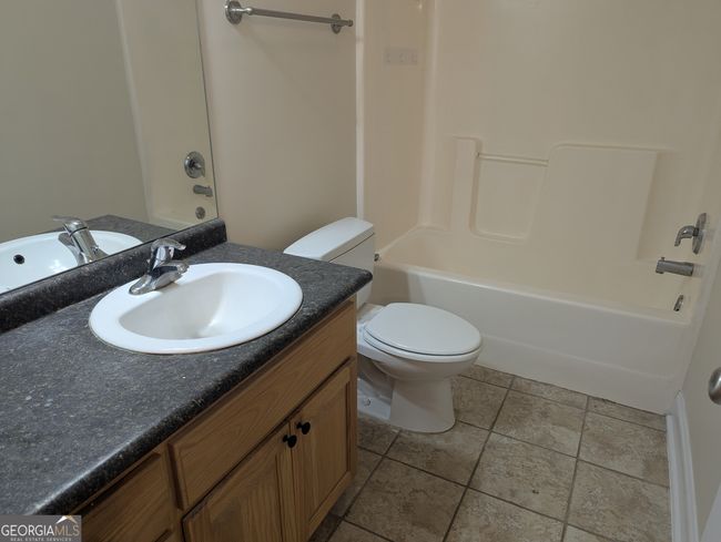 130 Lakeview Commons Dr, Townhouse with 2 bedrooms, 2 bathrooms and null parking in Statesboro GA | Image 10