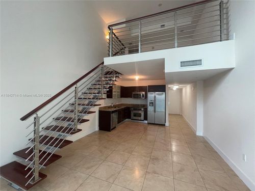 apt-1114-41 Se 5th St, Miami, FL, 33131-2542 | Card Image