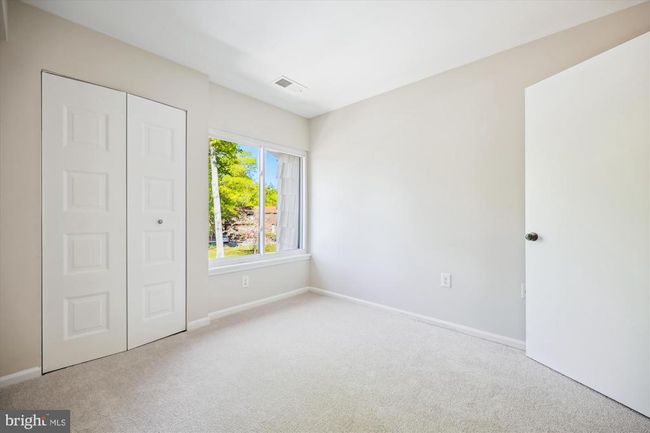 8101 Inverness Ridge Rd, Townhouse with 4 bedrooms, 4 bathrooms and null parking in POTOMAC MD | Image 24