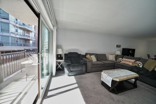 APT-2K - 603 River Rd, Condo with 2 bedrooms, 2 bathrooms and 1 parking in Des Plaines IL | Image 5