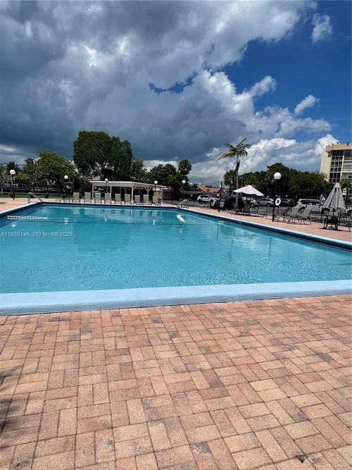 apt-107-801 Three Islands Blvd, Hallandale Beach, FL, 33009-2833 | Card Image