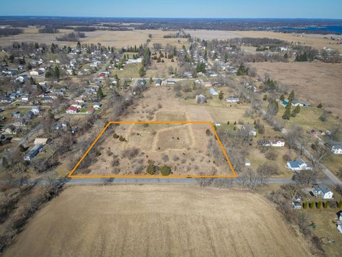 332-acres-300 Woodstock St, Cement City, MI, 49233-9753 | Card Image
