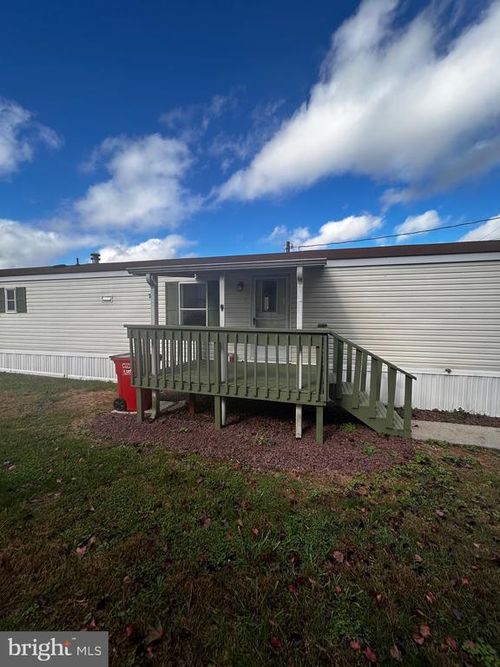 47 Ours Dr, Martinsburg, WV, 25405-1416 | Card Image