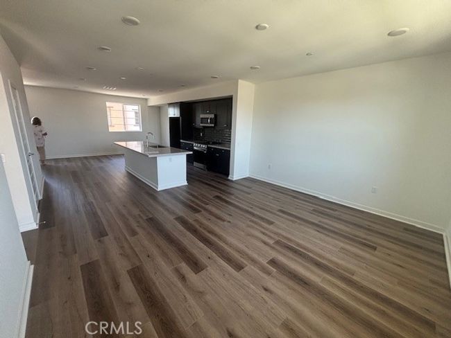 View from living room to kitchen | Image 18