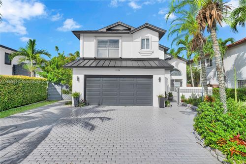 11126 Sw 148th Pl, Miami, FL, 33196-3352 | Card Image