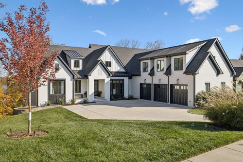 344 Raintree Dr, Hendersonville, TN, 37075-5242 | Card Image