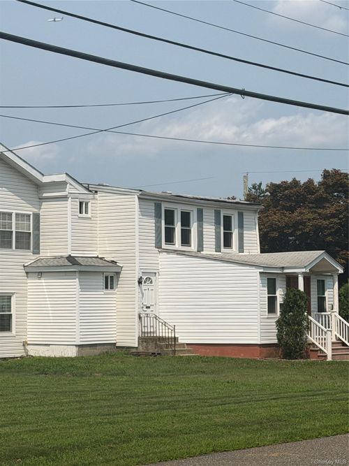 127 Oakland Ave, Deer Park, NY, 11729-5930 | Card Image