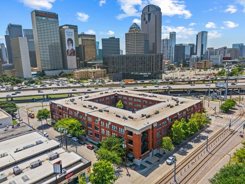 235-2502 Live Oak St, Dallas, TX, 75204-5607 | Card Image
