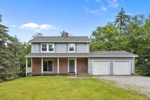 9 David Dr, Peru, MA, 01235-9268 | Card Image