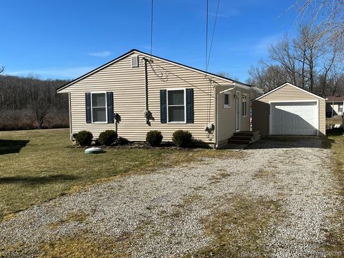 4202 Ray Mar Ct, Onsted, MI, 49265-9735 | Card Image