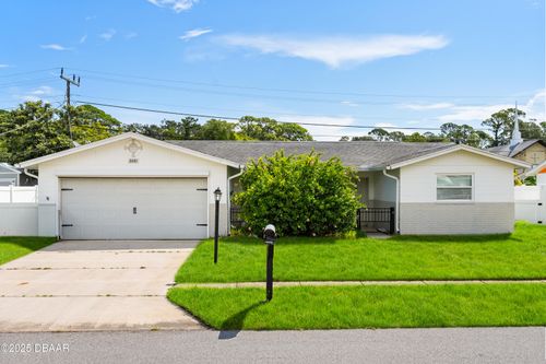 2061 Oriole Ln, South Daytona, FL, 32119-2735 | Card Image