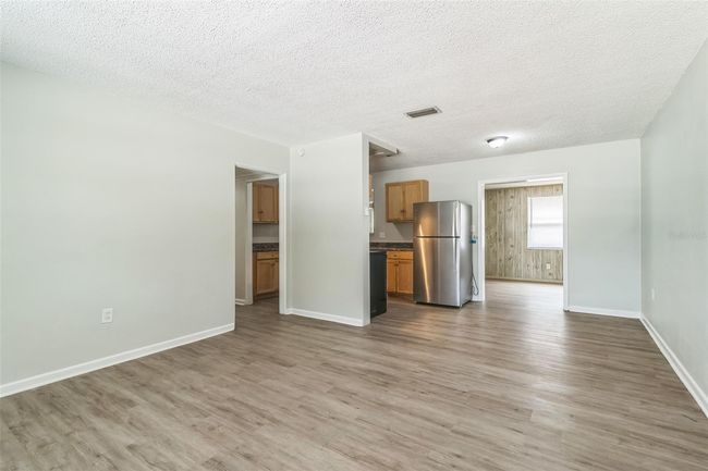 6042 Bolling Dr, House other with 3 bedrooms, 2 bathrooms and null parking in ORLANDO FL | Image 4