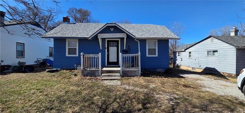 1134 S Haden St, Independence, MO, 64050-4734 | Card Image