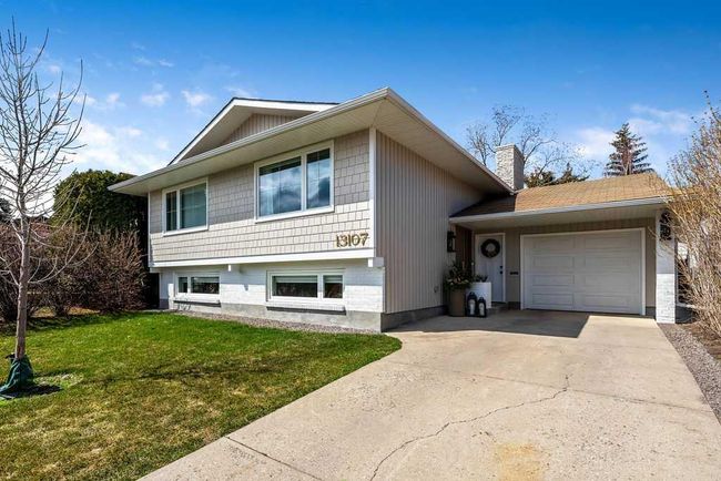 13107 Lake Arrow Road Se, Home with 4 bedrooms, 2 bathrooms and 4 parking in Calgary AB | Image 1