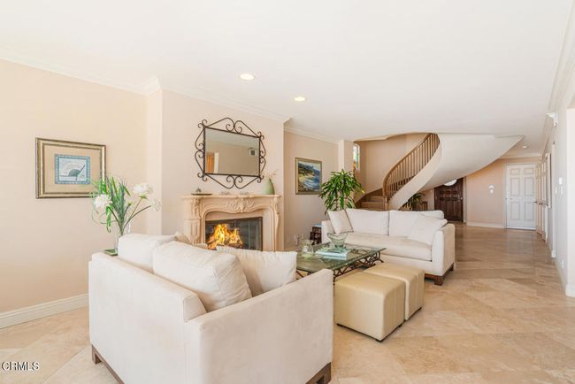 4165 Ocean Dr Oxnard CA 93035-large-008- | Image 9