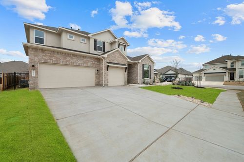 129 Sanco Dr, Liberty Hill, TX, 78642-4946 | Card Image