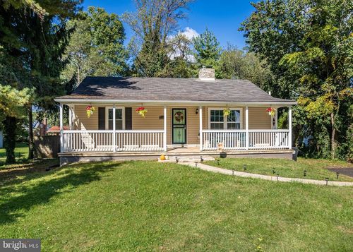 3512 Saint James Rd, Windsor Mill, MD, 21244-2251 | Card Image