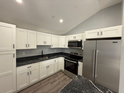 3-126 Cross St, Lawrence, MA, 01841-3521 | Card Image