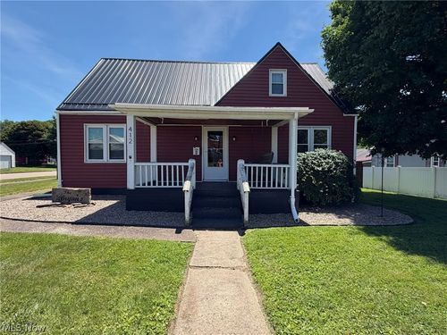 412 Barkwill St, Saint Marys, WV, 26170-1412 | Card Image