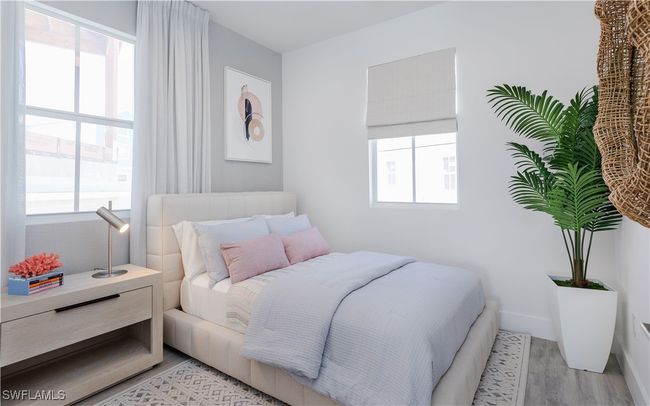 Guest Bedroom 2 with built-ins | Image 19