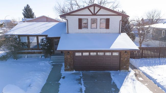 3 Westrose Avenue, House other with 4 bedrooms, 3 bathrooms and 4 parking in Claresholm AB | Image 4