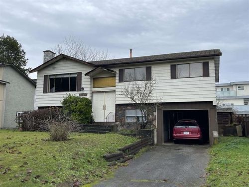8868 Roslin Pl, Surrey, BC, V3V6L8 | Card Image