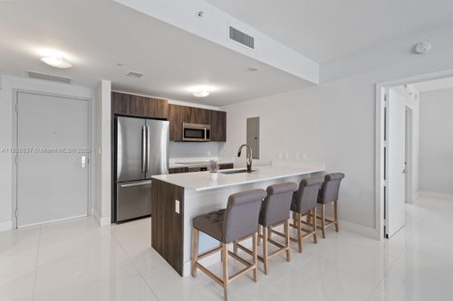 unit-509-488 Ne 18th St, Miami, FL, 33132-1290 | Card Image