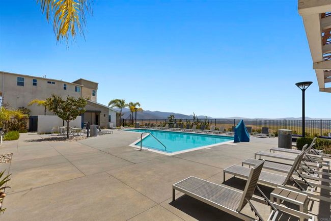 UNIT-4 - 1840 Mint Ter, Condo with 3 bedrooms, 4 bathrooms and 2 parking in Chula Vista CA | Image 38