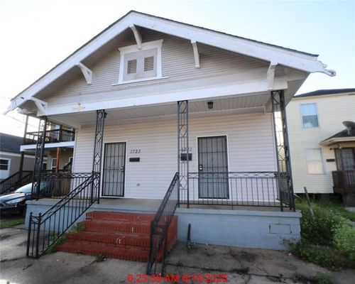 1721 17 France Street, New Orleans, LA, 70117 | Card Image
