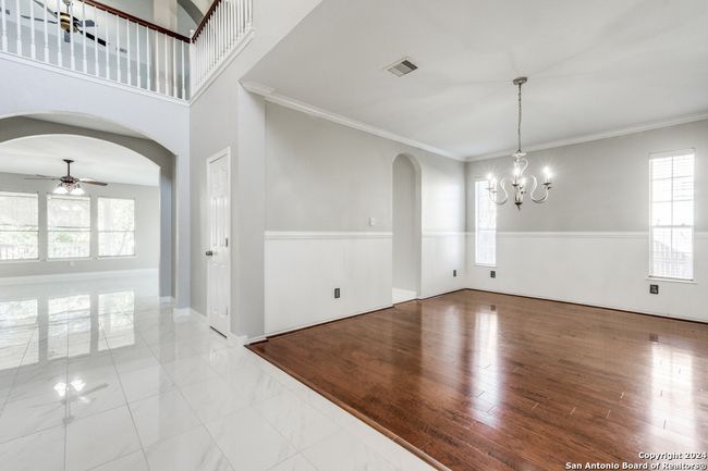 406 Primavera Loop, House other with 4 bedrooms, 4 bathrooms and null parking in Kyle TX | Image 7