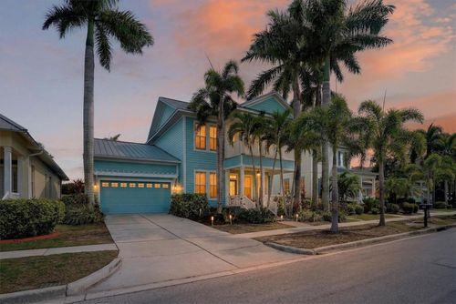 416 Manns Harbor Dr, APOLLO BEACH, FL, 33572-3313 | Card Image