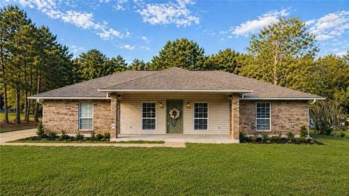 728 Austin Dr, Pineville, LA, 71360-2713 | Card Image