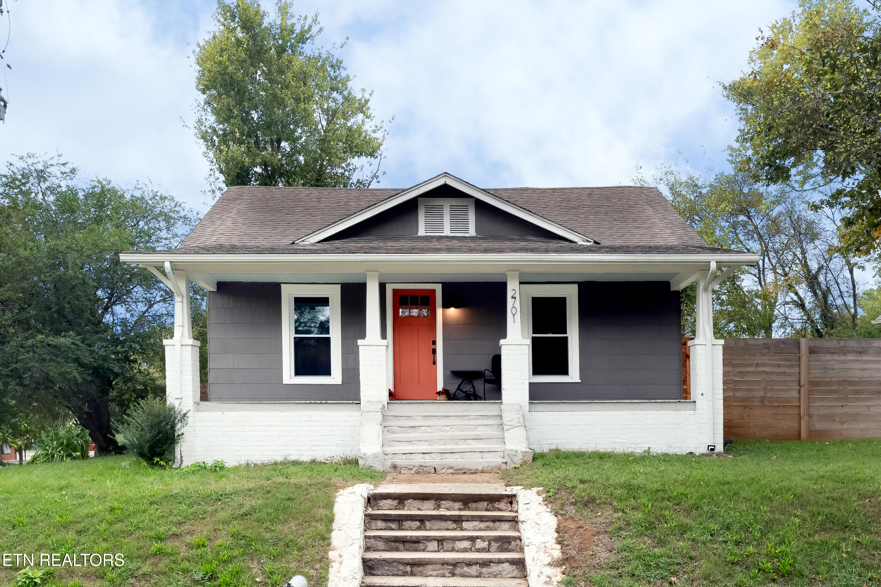 Selma Ave, Knoxville, TN 37914
