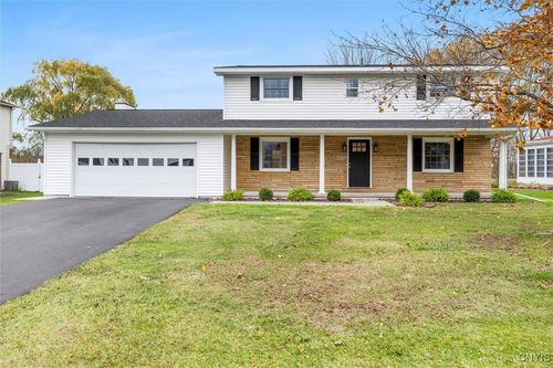 7951 Boxford Rd, Clay, NY, 13041-8606 | Card Image