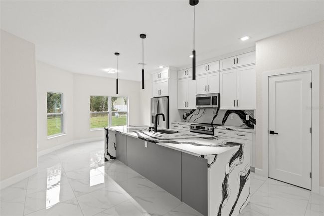 10262 Maybird Ave, House other with 3 bedrooms, 2 bathrooms and null parking in WEEKI WACHEE FL | Image 17