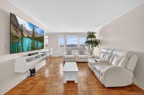 16a-1853 Central Park Avenue, Yonkers, NY, 10710 | Card Image