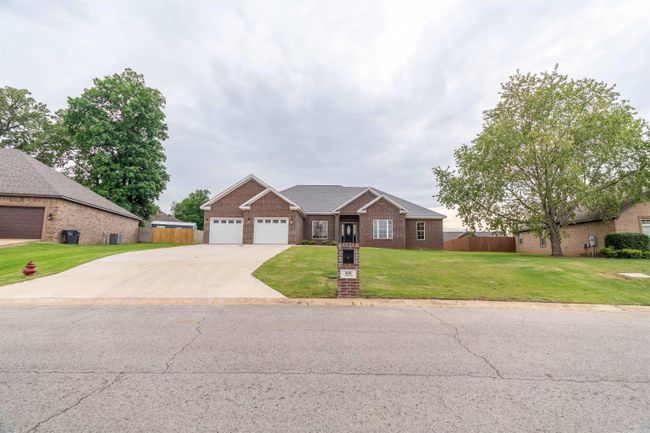 905 Cypress Knoll Drive, House other with 4 bedrooms, 3 bathrooms and null parking in Jonesboro AR | Image 1