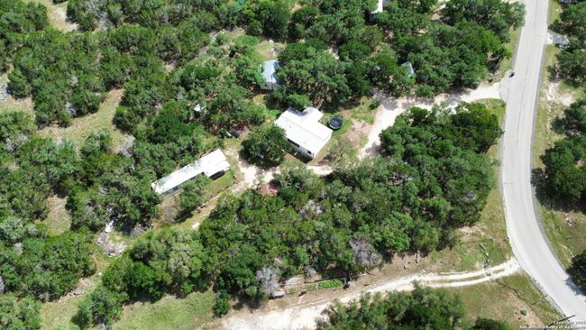 2121 Rolling River Vw, Home with 3 bedrooms, 3 bathrooms and null parking in Spring Branch TX | Image 19