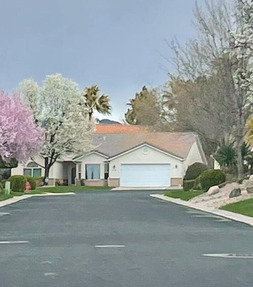 114-187 N Westridge Dr, St George, UT, 84770-8019 | Card Image