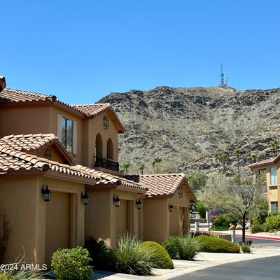 225 - 10655 N 9 Th Street, Townhouse with 2 bedrooms, 2 bathrooms and null parking in Phoenix AZ | Image 1