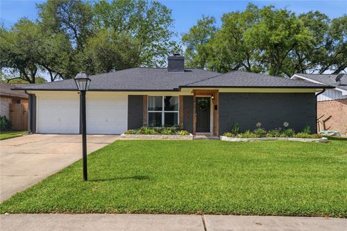 15614 Rill Ln, Houston, TX, 77062-4226 | Card Image